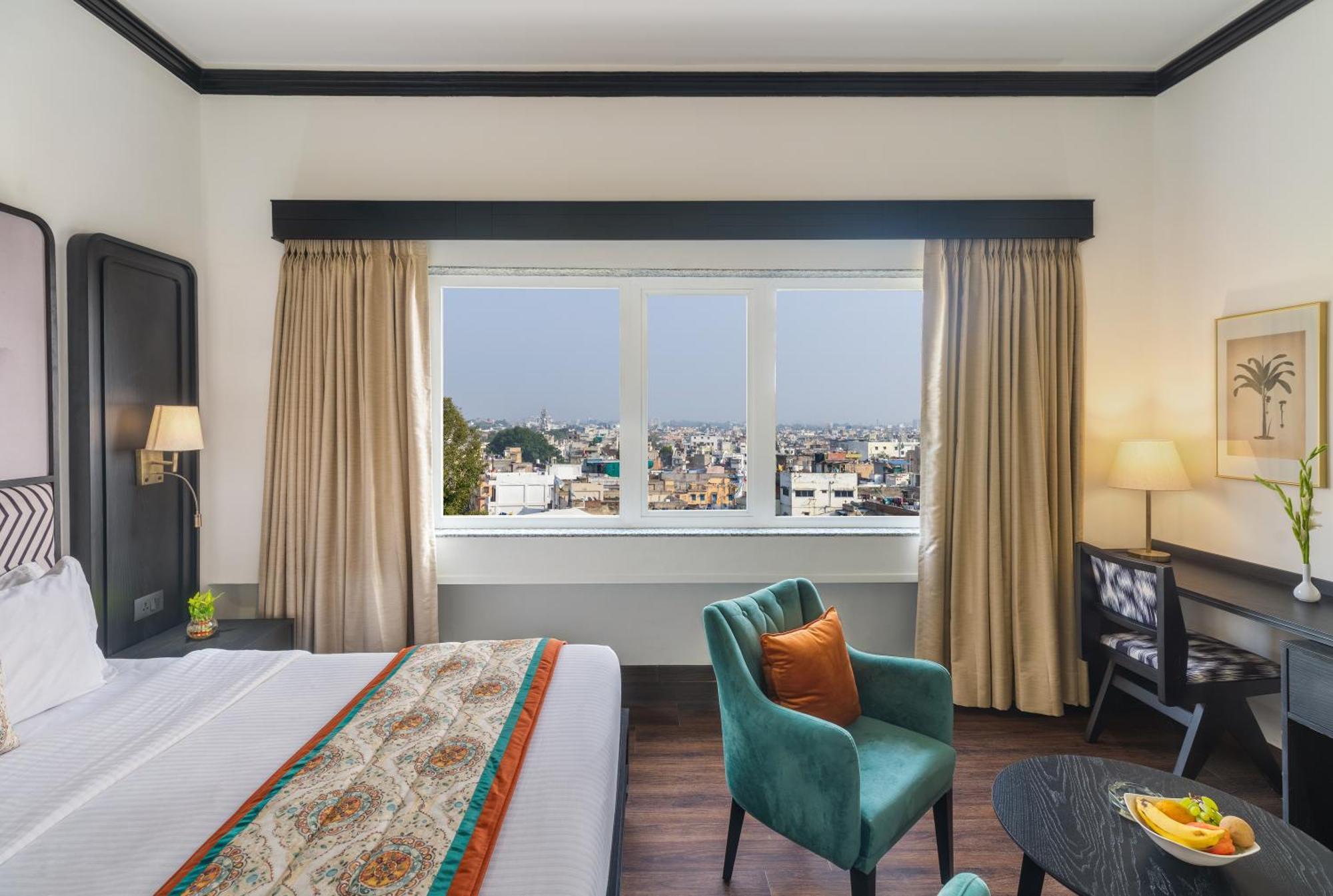 Rajdarshan - A Lake View Hotel in Udaipur Bagian luar foto
